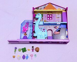 Polly Pocket Confetti Pop Doll Playset 11pc 1in Articulated Doll GFP42